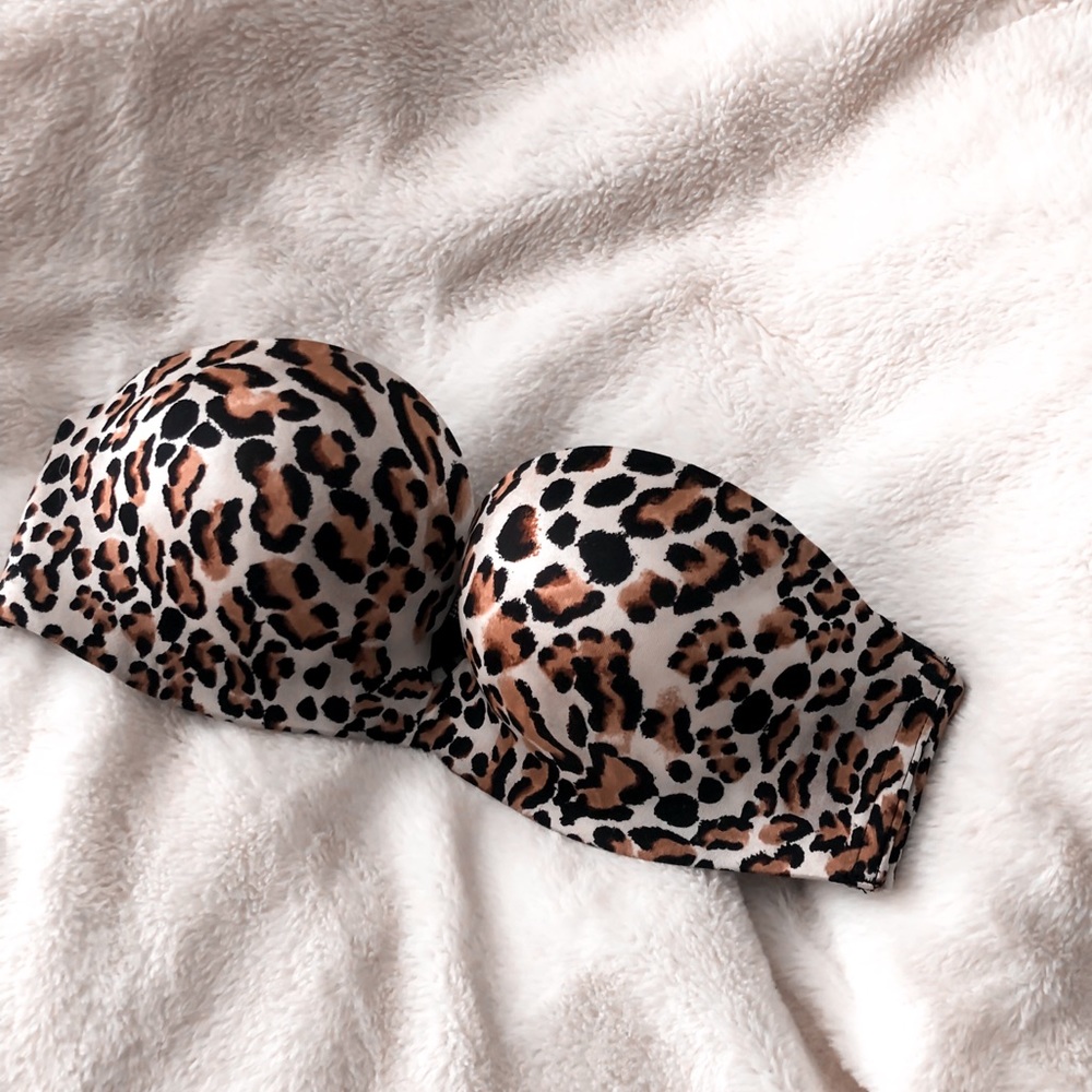 Strapless push up Victoria’s Secret bra